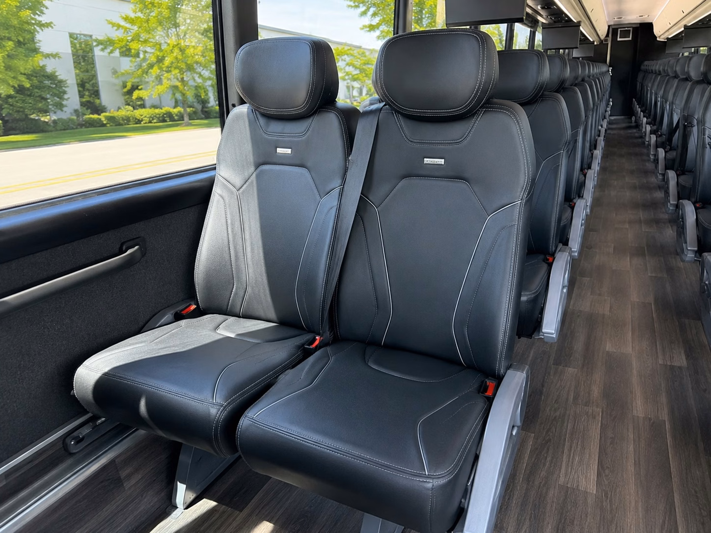 get reliable post reception transportation for wedding guests in the south bay